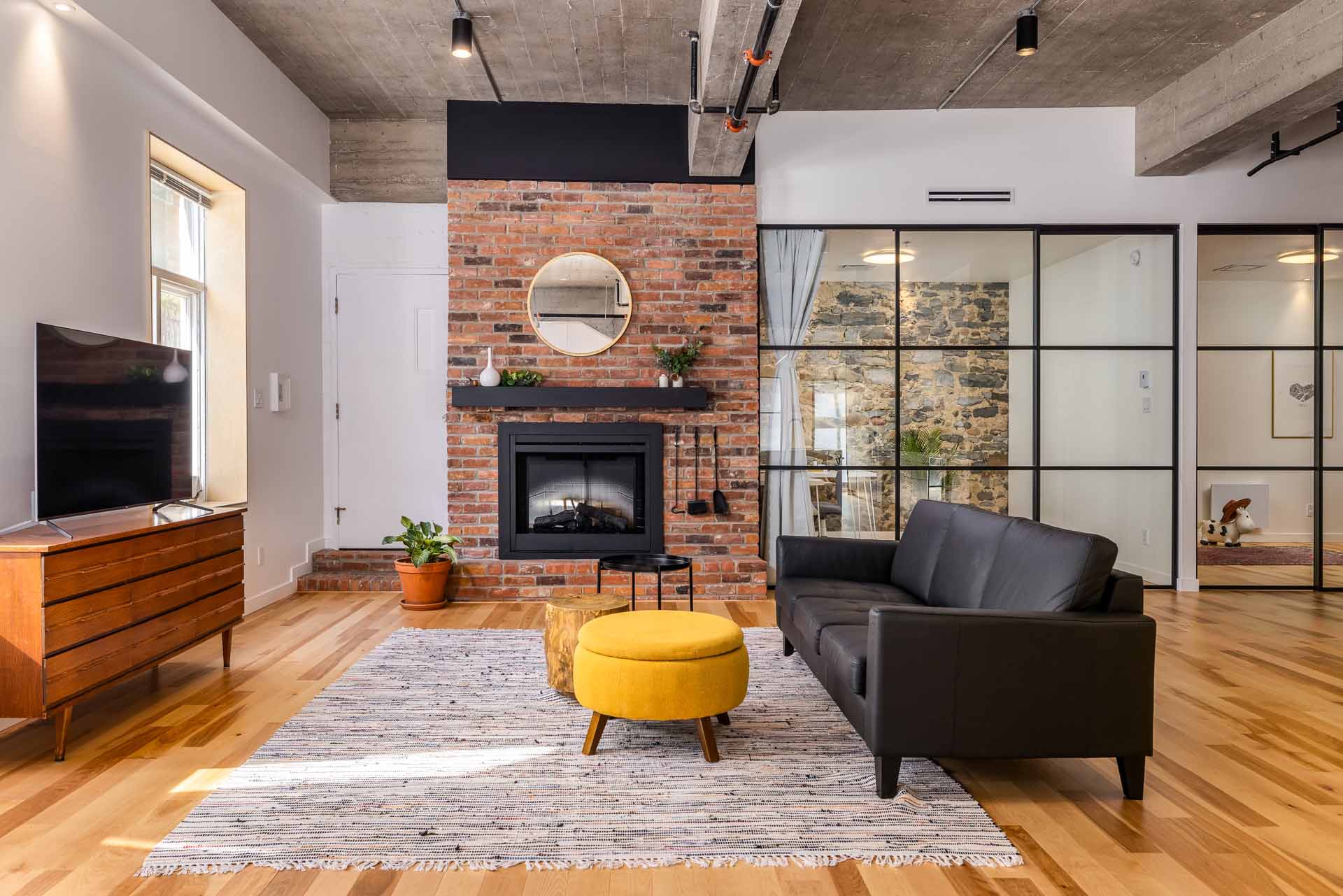 landing.claimCard.alt